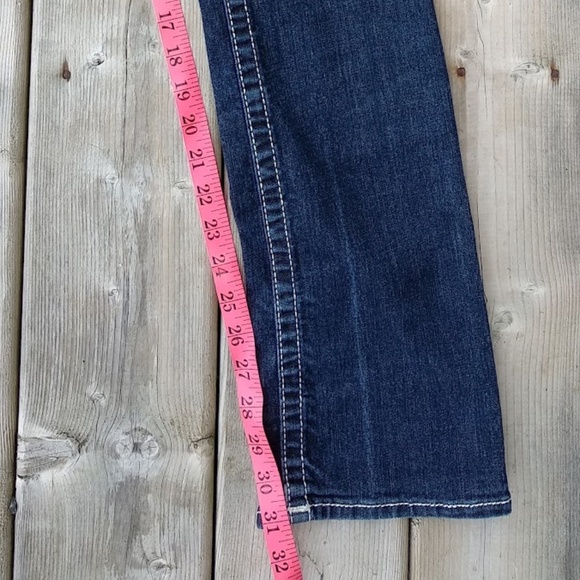 True Religion | Size 27 World Tour Dark Wash Low Rise Straight Jeans - Picture 8 of 11